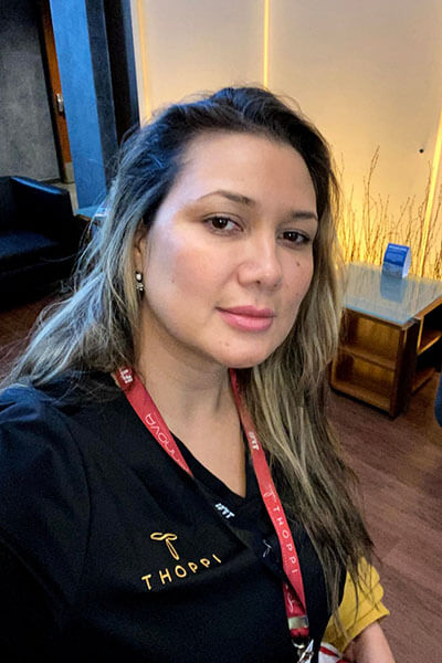Dra. Di Paola Moura Vila Correa